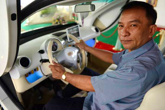 Angkor EV 2013 - Ô tô chạy điện Campuchia sản xuất