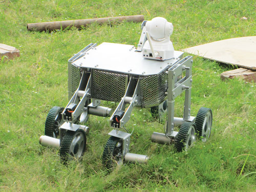 Robot vượt địa hình - sinh viên Việt Nam sáng chế